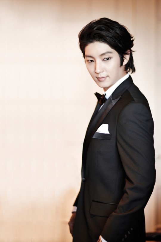 Lee Junki~~~