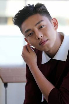 Yoo Ah In 005~